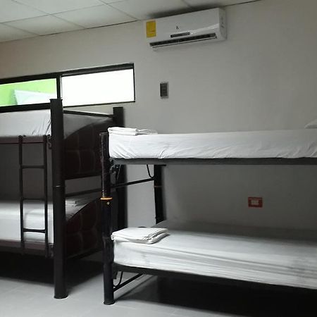 Hostel Mundo Maya Κανκούν Εξωτερικό φωτογραφία