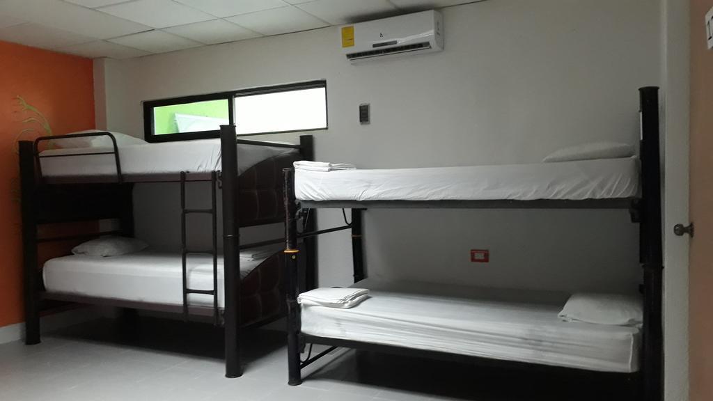 Hostel Mundo Maya Κανκούν Εξωτερικό φωτογραφία